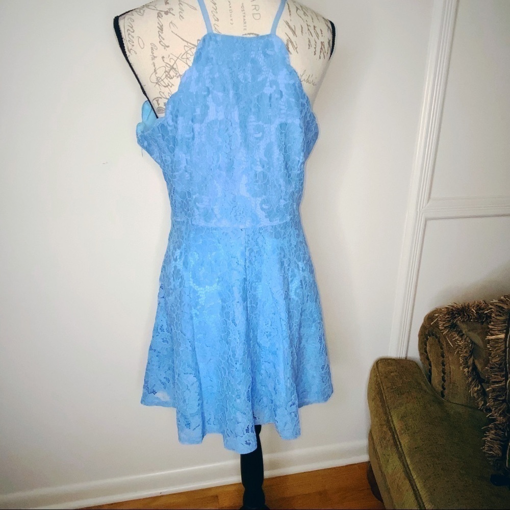 Love Riche blue lace dress with halter straps - Picture 3 of 6